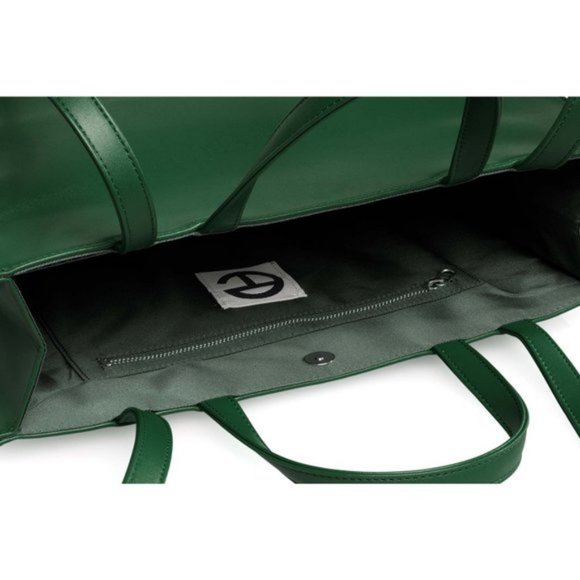 Telfar Dark Green Faux Leather Medium Shopping Bag – Phoenix  Green 🐾🍀Medium 🐾🍀Unisex Telfar Dark   Shopping Bag
